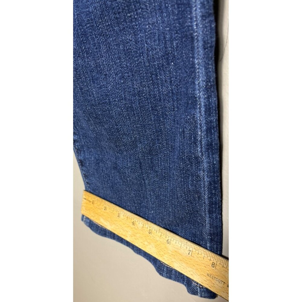 Vtg Levis Curvy Cut Jeans Bootcut Y2K 2000s Low Rise Fit Cowgirl Blue Womens 7 - Picture 8 of 8